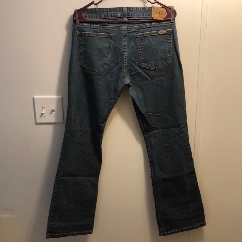 Levi’s - Picture 2 of 4